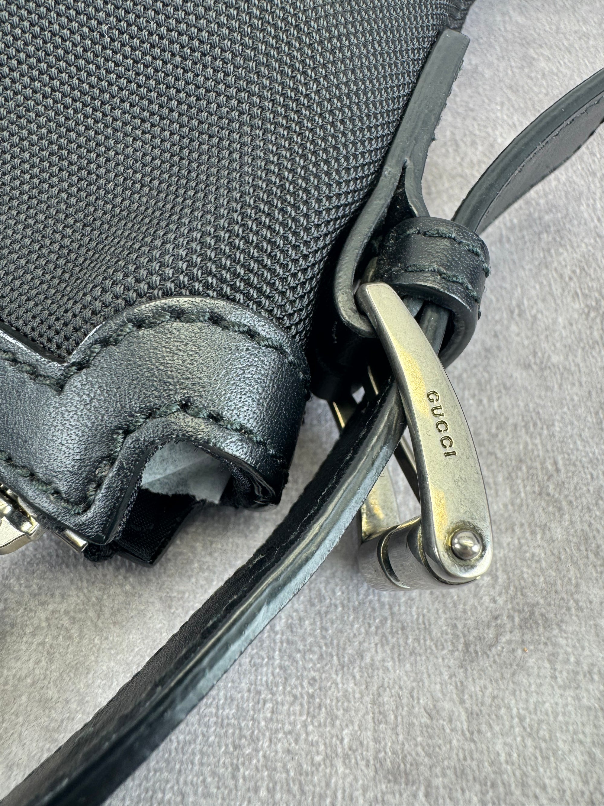 Gucci Sherry Line Techno Canvas Web Messenger Unisex Bag