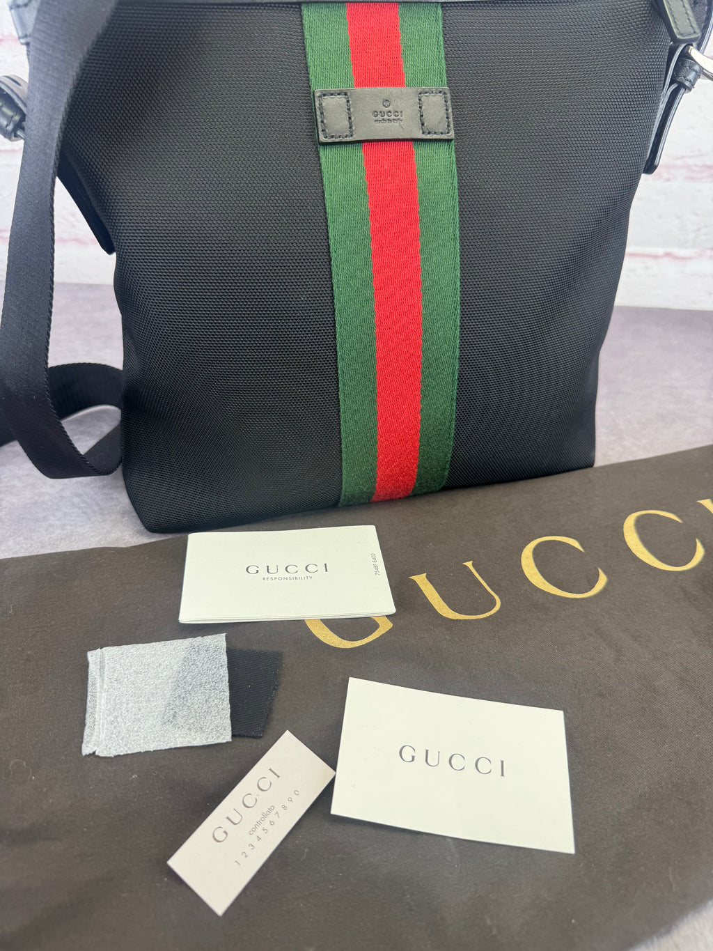 Gucci Sherry Line Techno Canvas Web Messenger Unisex Bag