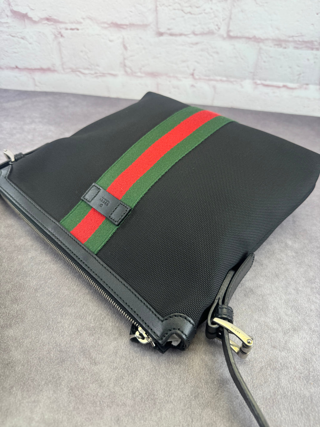 Gucci Sherry Line Techno Canvas Web Messenger Unisex Bag
