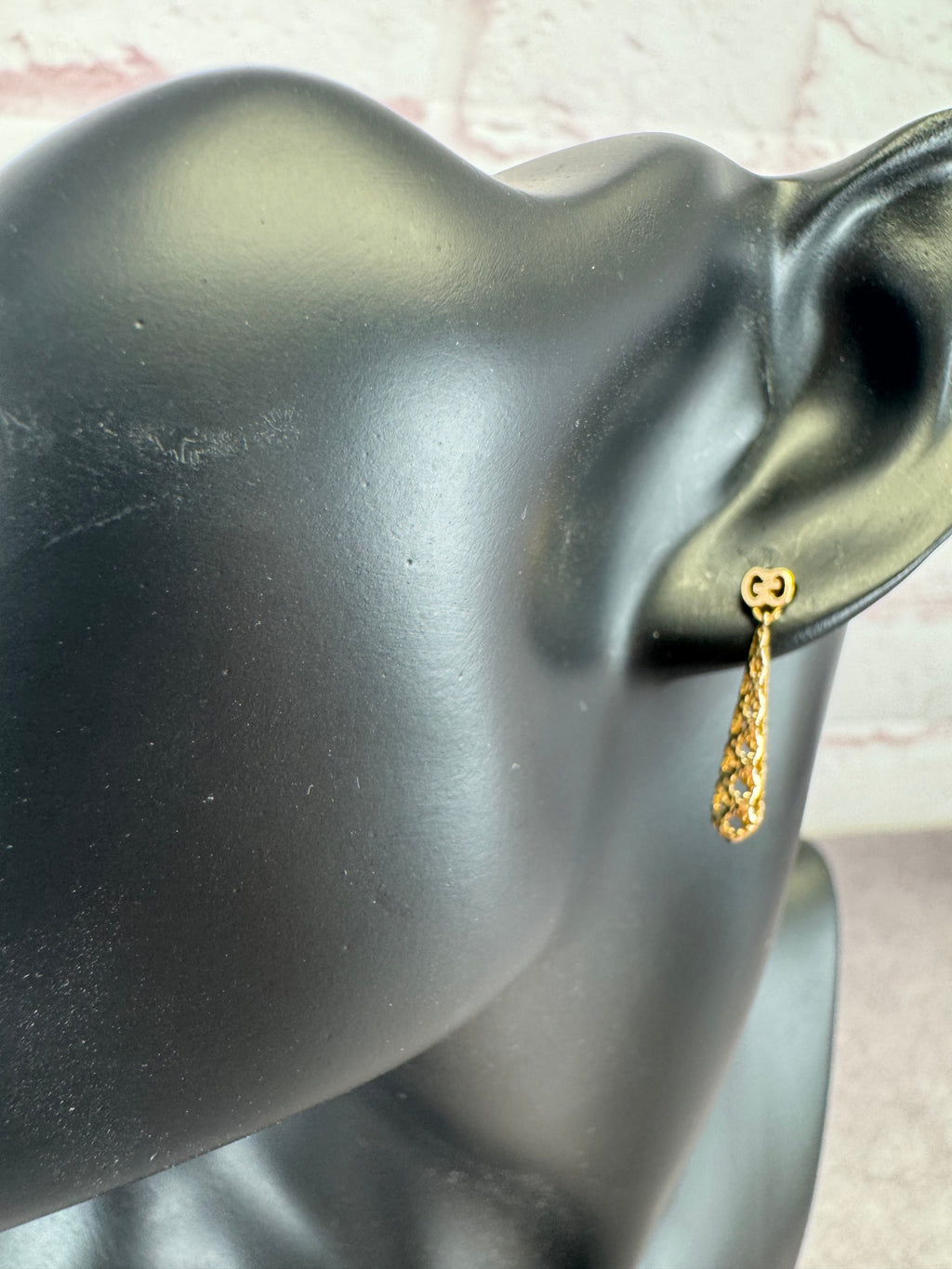 Gucci Diamantissima 18k Yellow Gold Small Drop Earrings