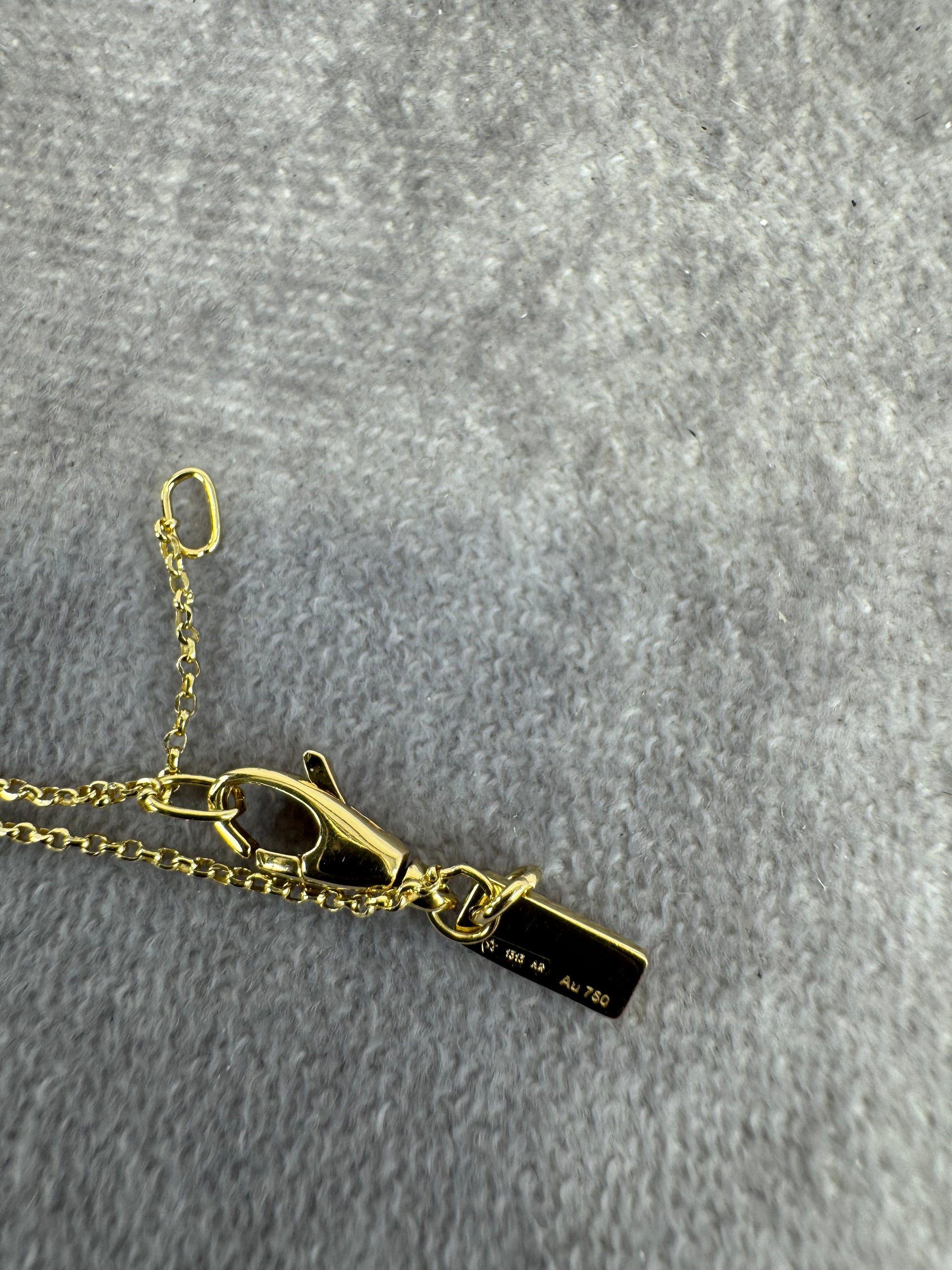 Gucci Diamantissima 18k Yellow Gold Pendant Necklace