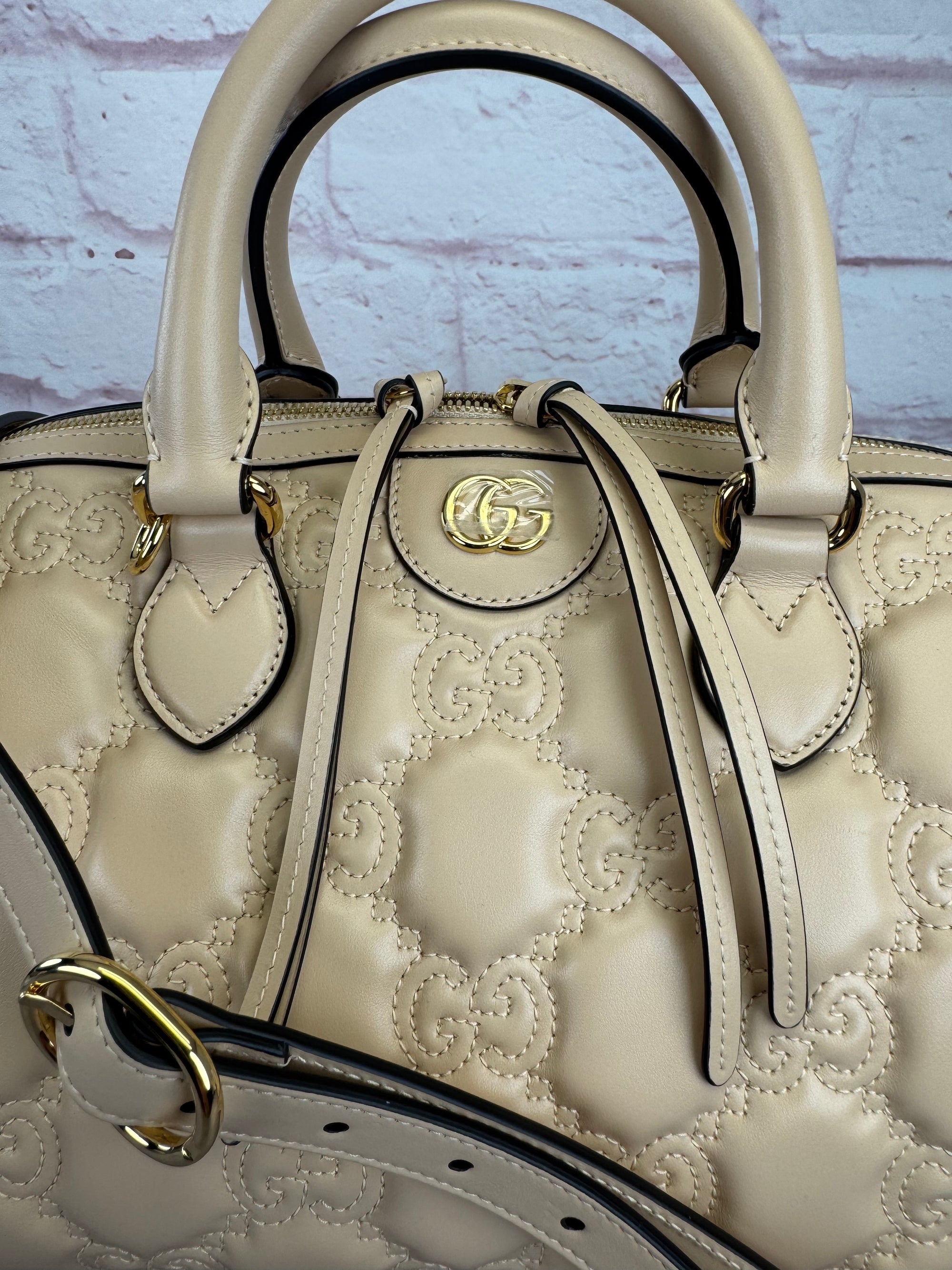 Gucci Beige Matelasse Medium Boston Bag