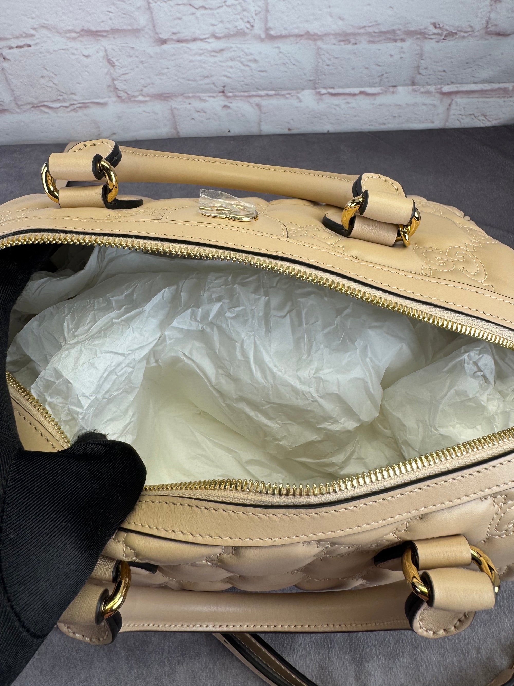 Gucci Beige Matelasse Medium Boston Bag