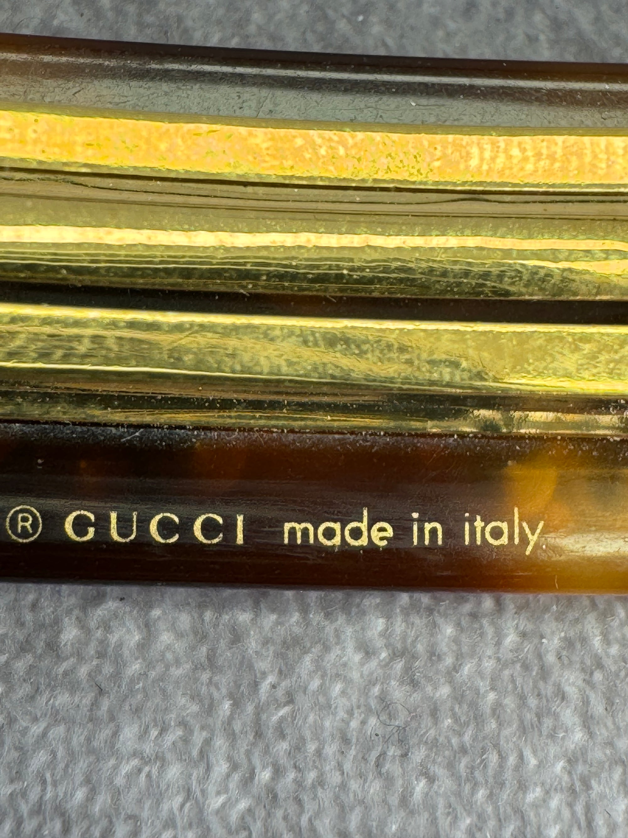 Gucci Resin Tortoise Shell Crystal Hair Clip