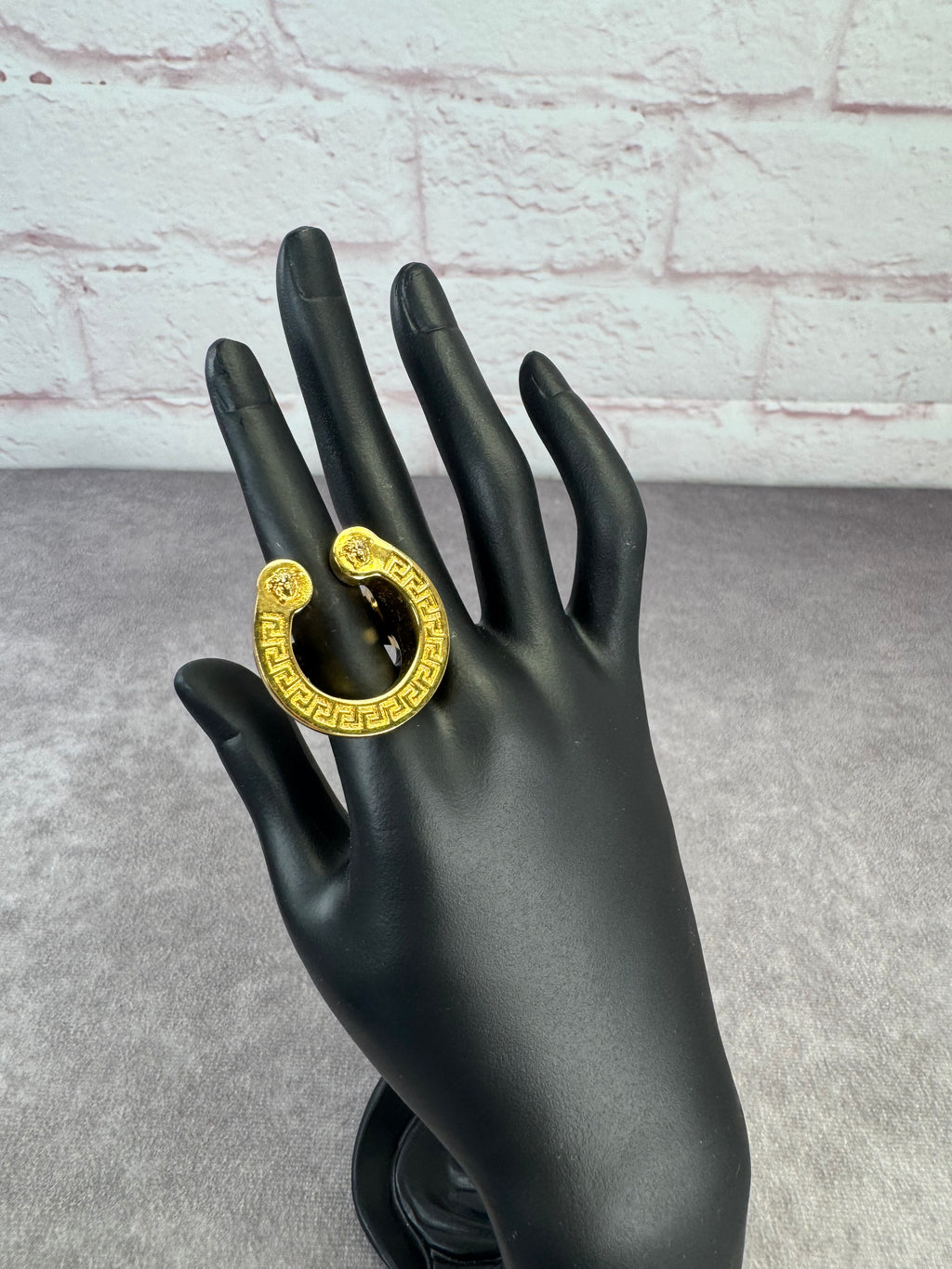 Versace Unisex Medusa Gold Rodeo Ring