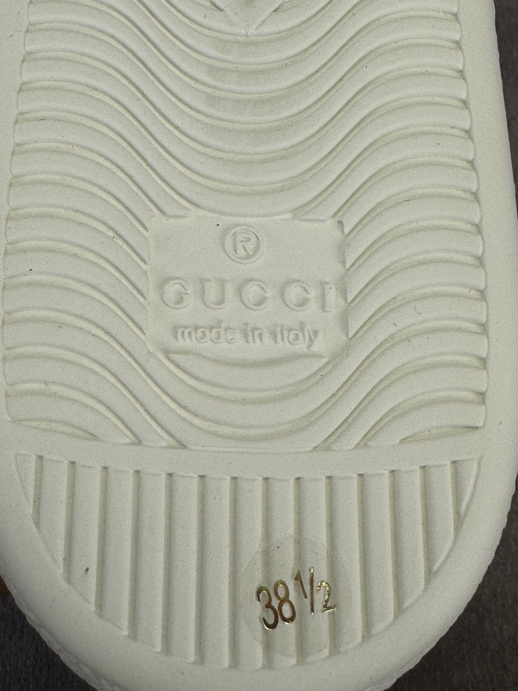 Gucci x Disney NIB Donald Duck Ace Web Low Top Sneakers