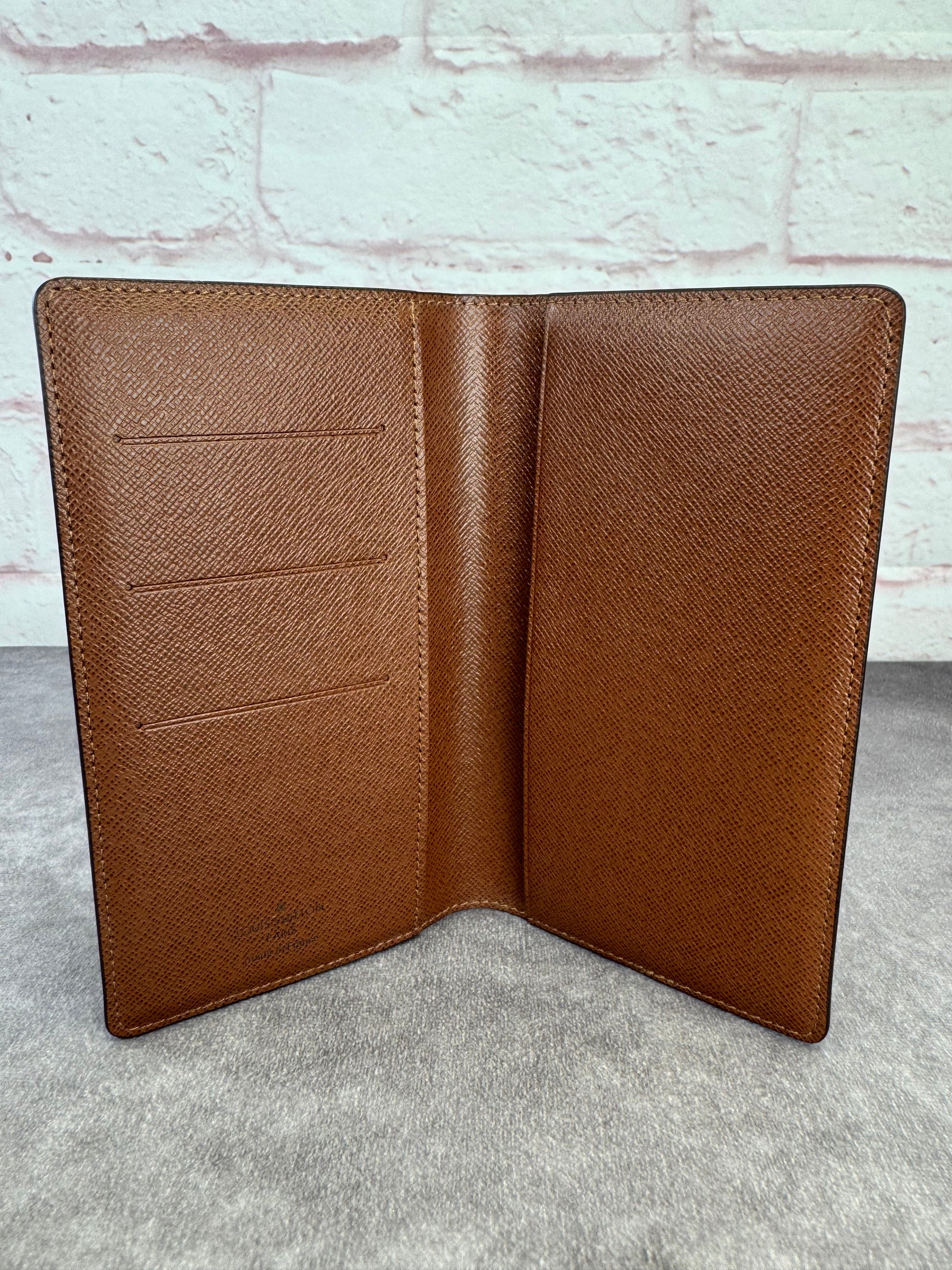 Louis Vuitton Monogram Canvas Card Organizer Checkbook Wallet