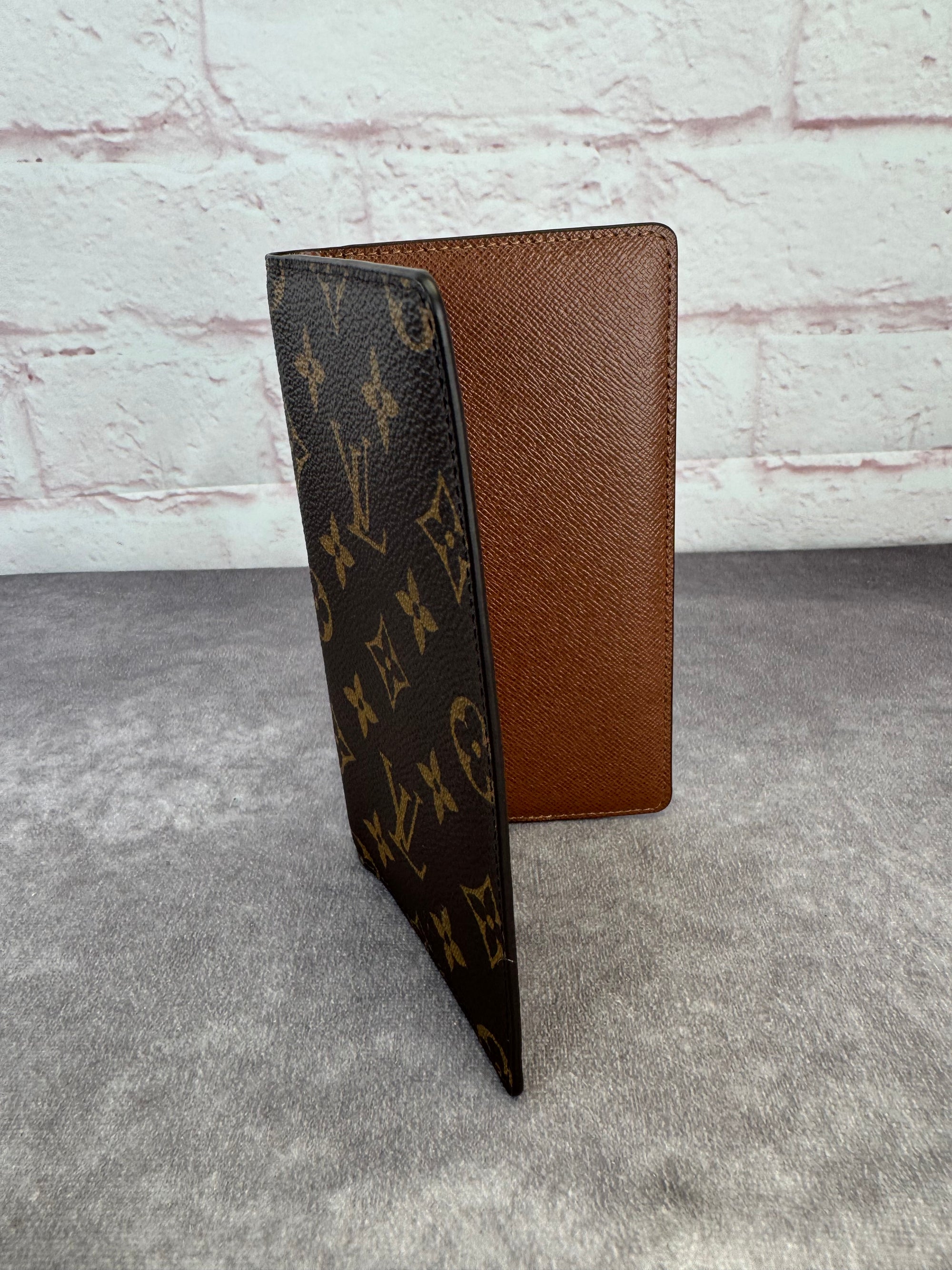 Louis Vuitton Monogram Canvas Card Organizer Checkbook Wallet