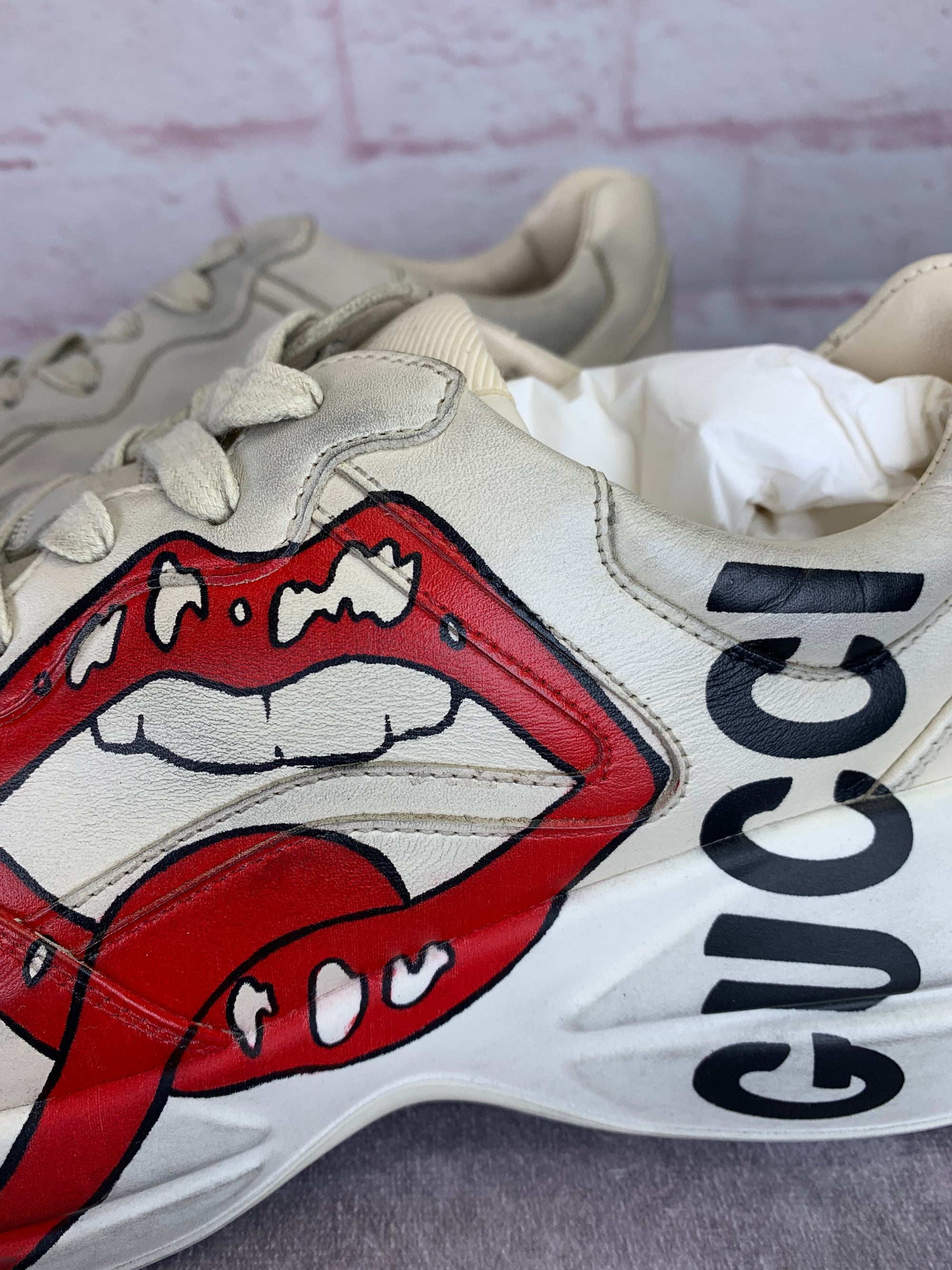 Gucci Rhyton Mouth Low Top Sneakers