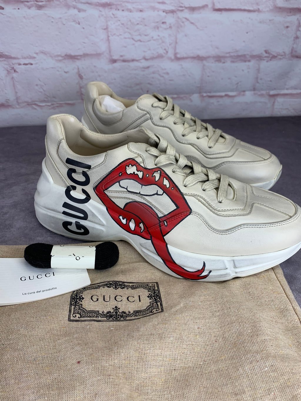 Gucci Rhyton Mouth Low Top Sneakers