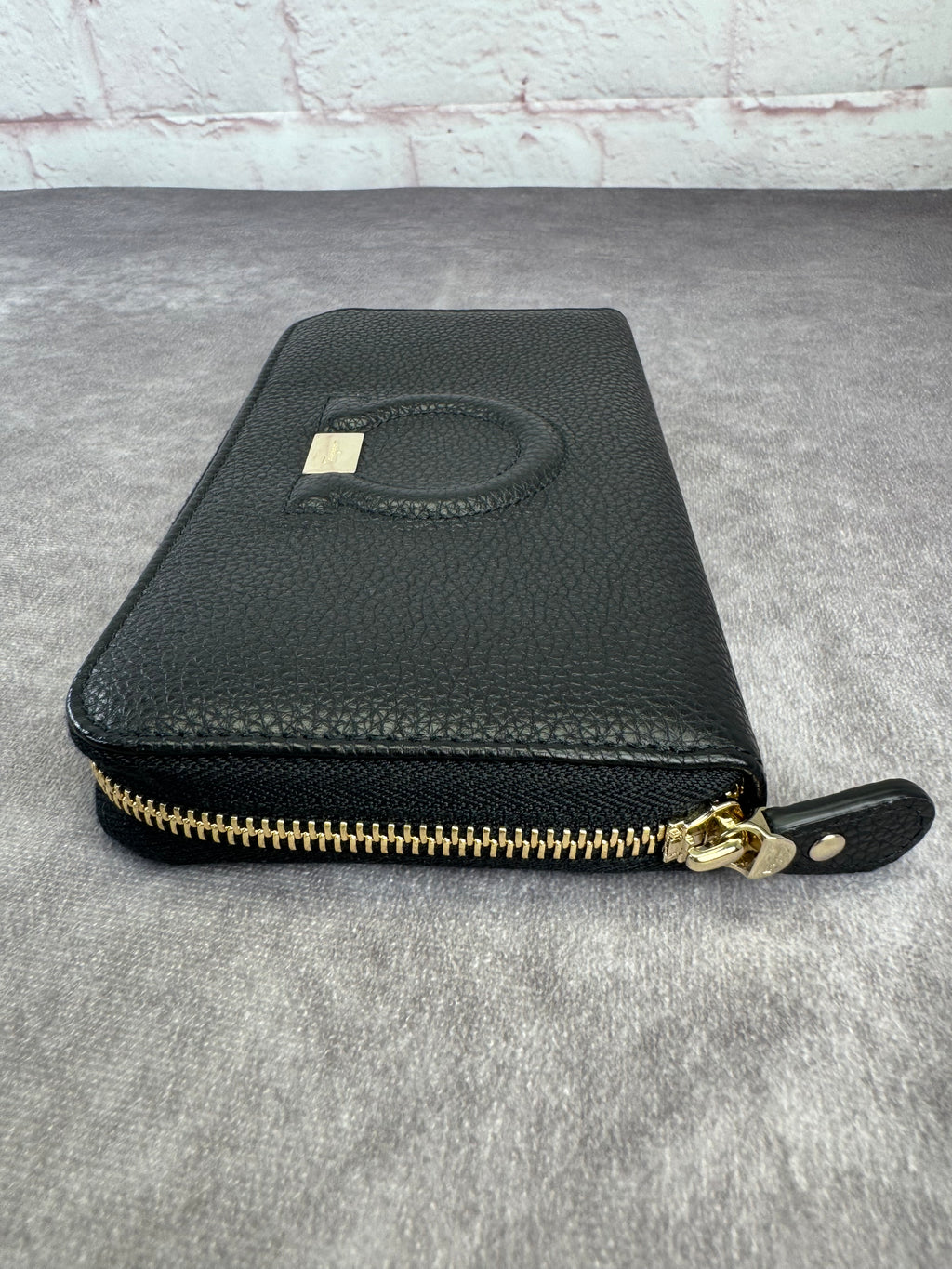 Salvatore Ferragamo Gancini City Zip Black Leather Wallet
