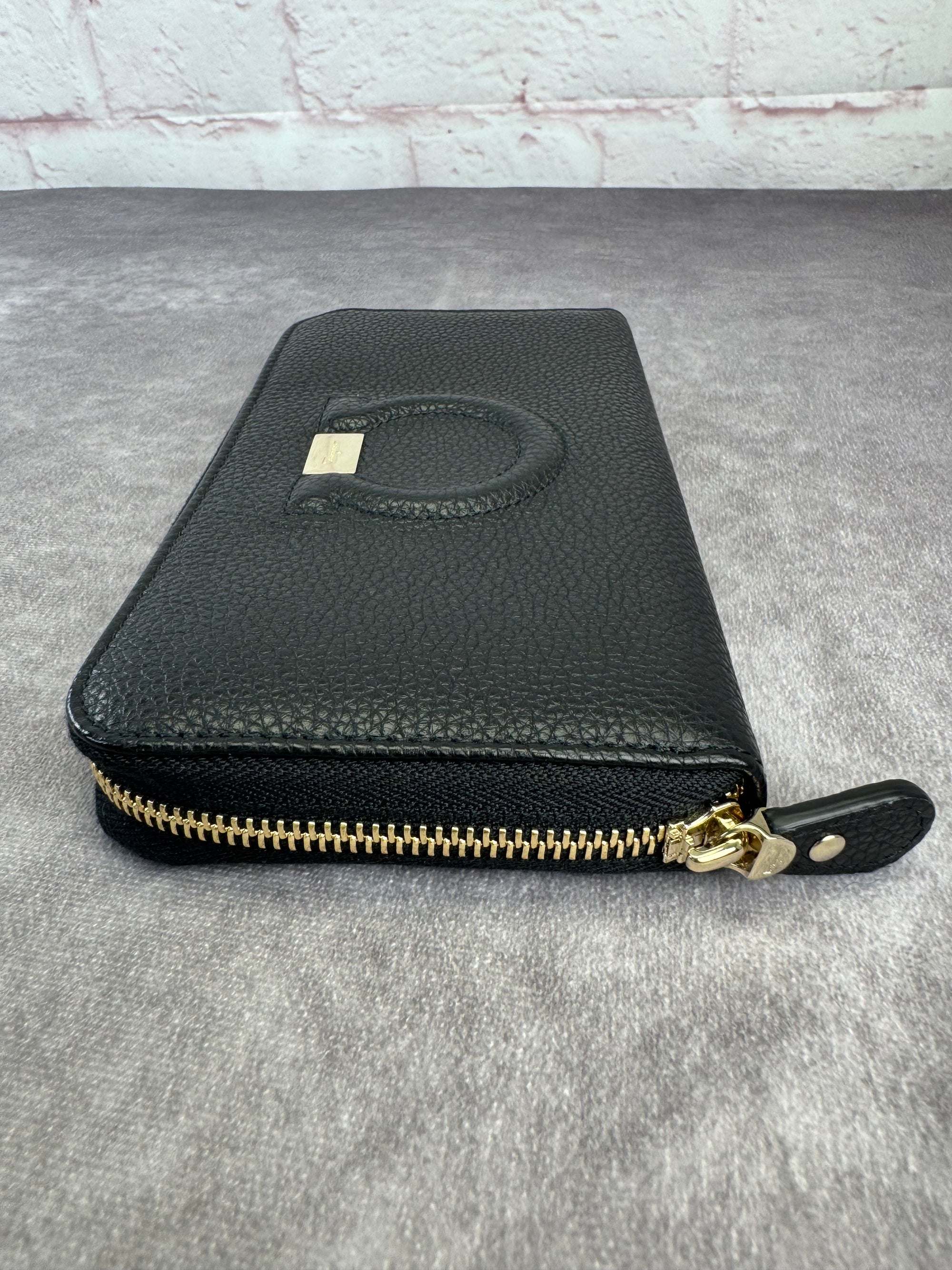 Salvatore Ferragamo Gancini City Zip Black Leather Wallet